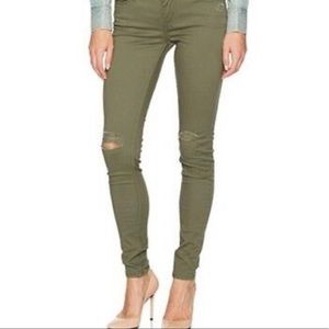Levi’s super skinny olive jeans